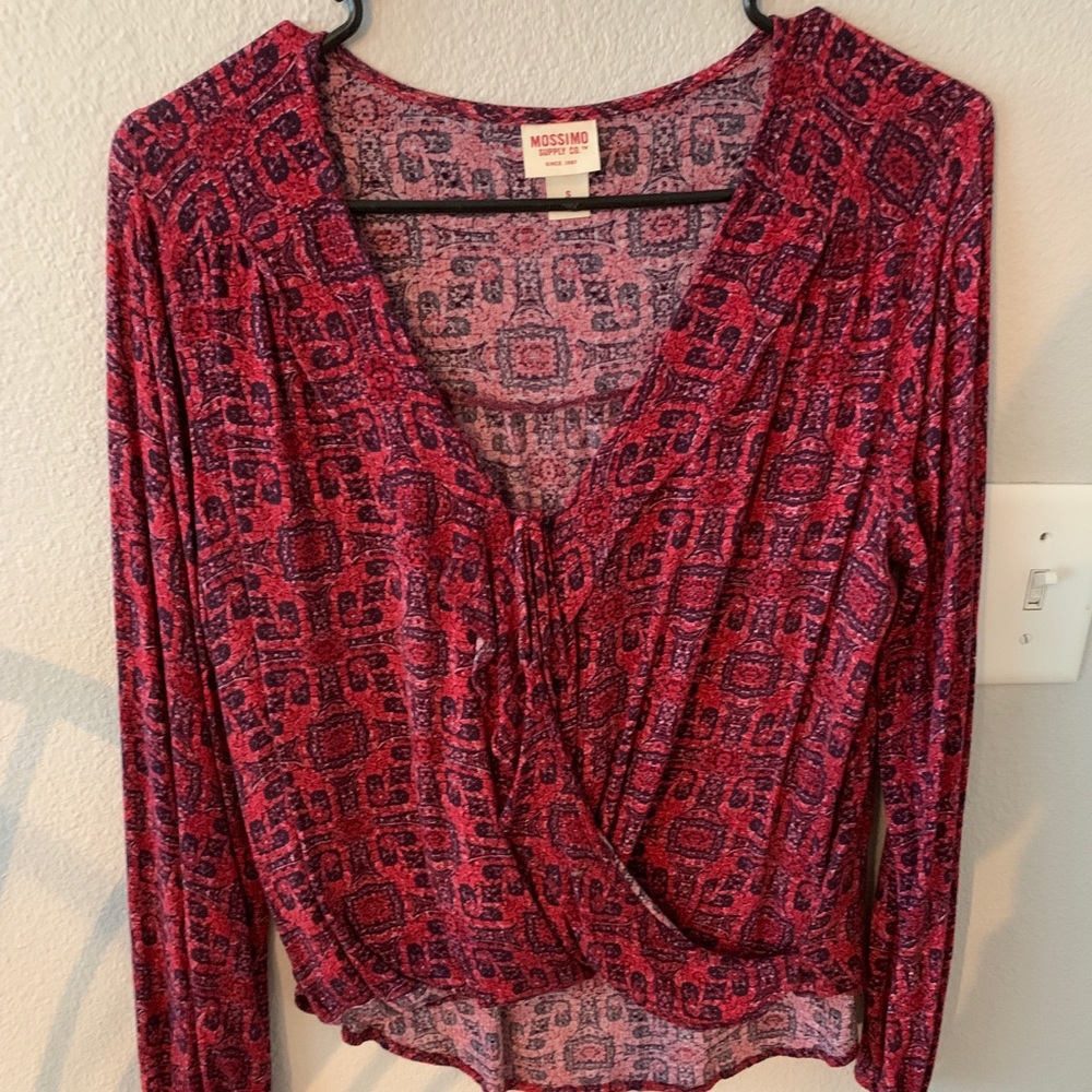 Mossimo top